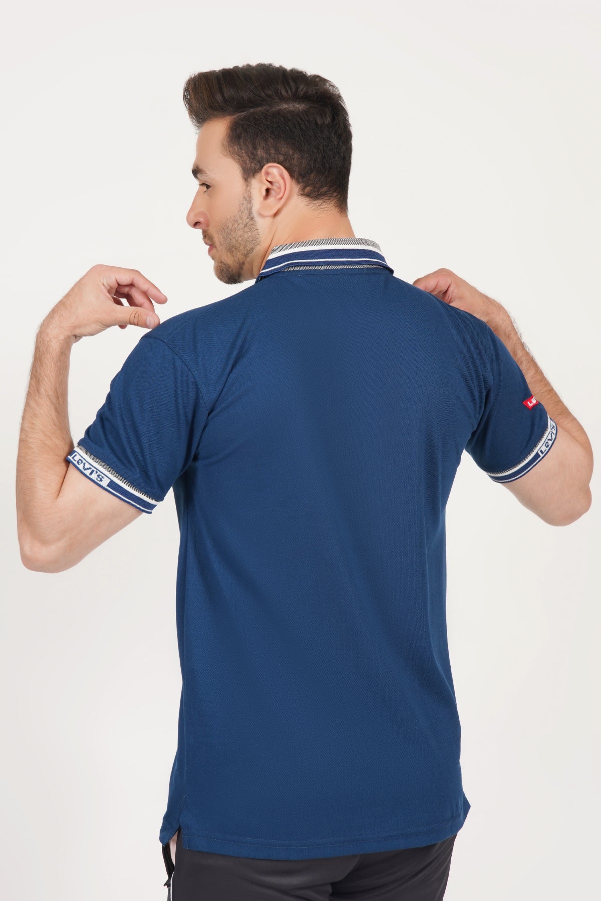 Polo collar shirt