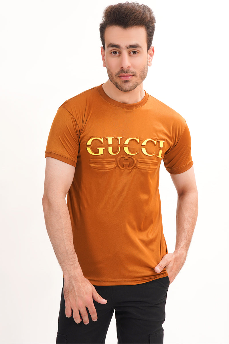 Gucci emboss Tshirt